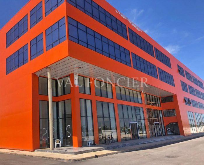 Location Showroom Commercial De 1000 M2, Route Mediouna, Casablanca