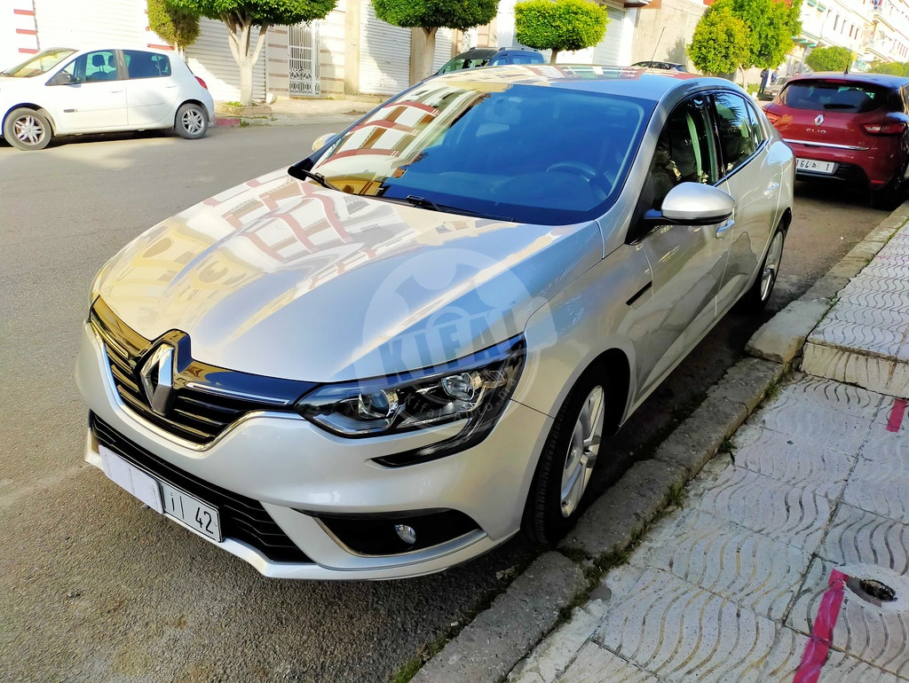 RENAULT Megane